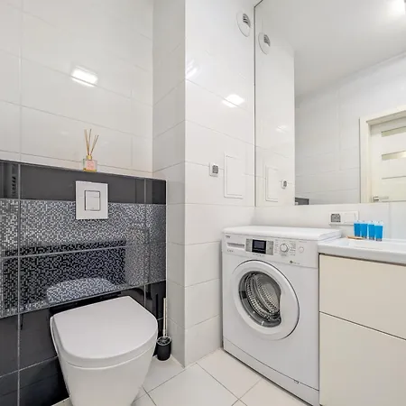 Apartman Tarnogaj Superior With Garden By Bookinghost *