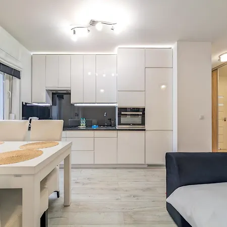 דירה Tarnogaj Superior With Garden By Bookinghost