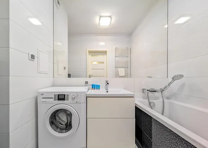 Lejlighed Tarnogaj Superior With Garden By Bookinghost Wrocław